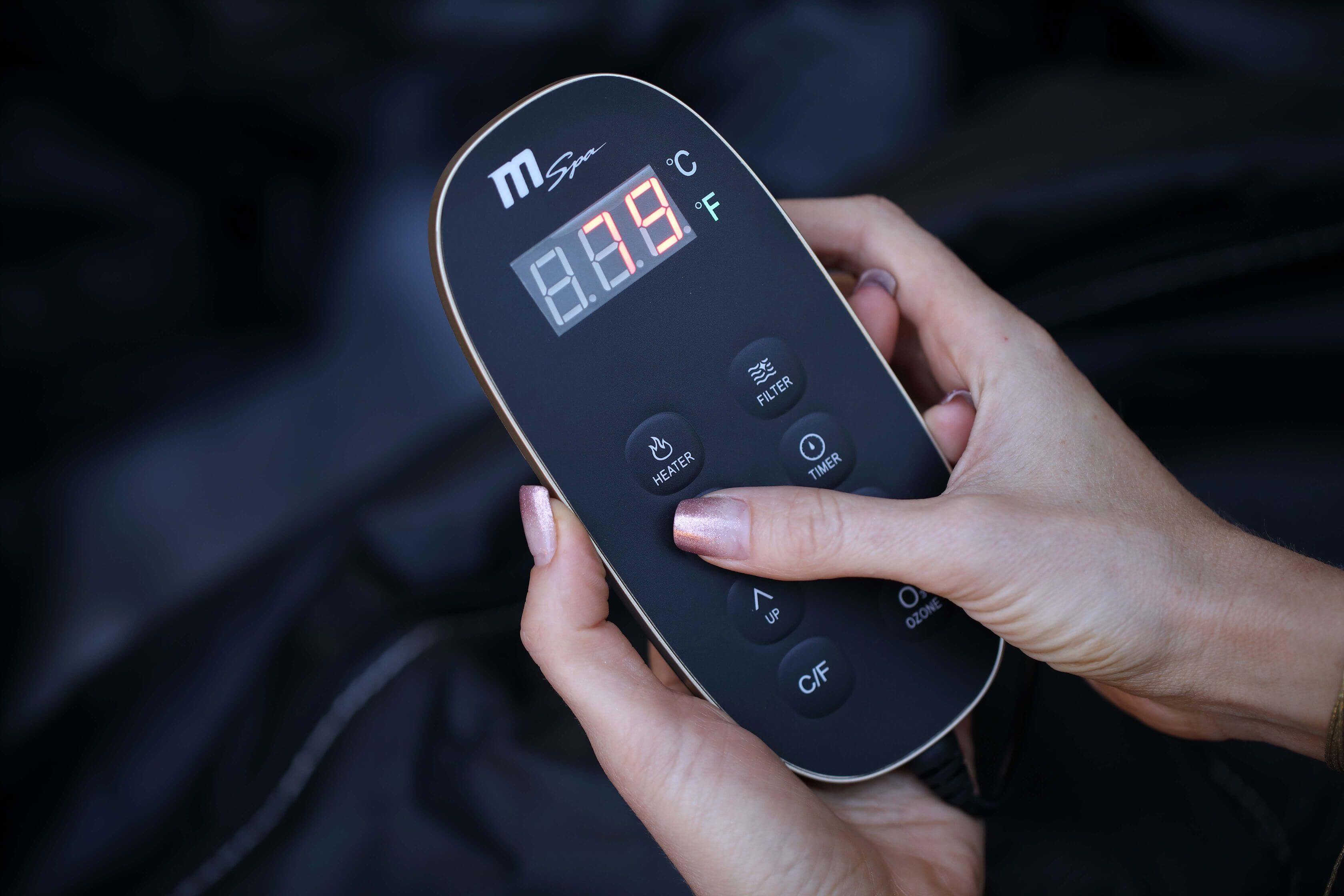 MSPA Portable Hot Tub for 4-6 people I 245 Gallon I Inflatable Hot Tub I SPAFAIR