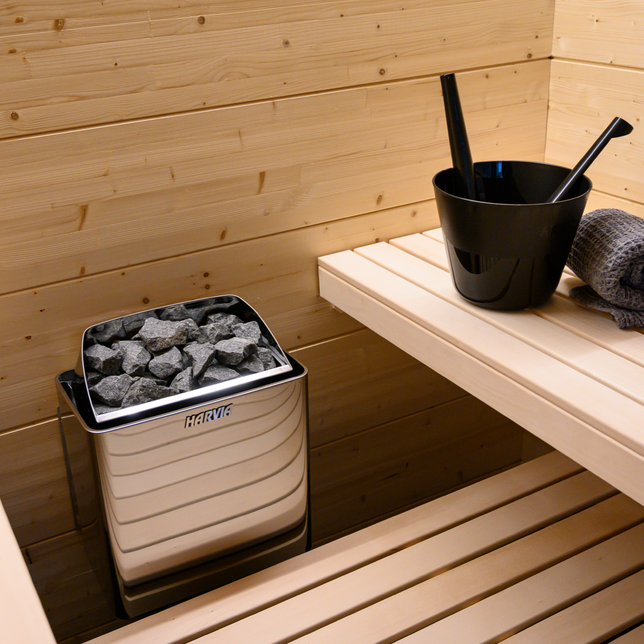 Harvia KIP45W 240V/208V Electric Sauna Heater w/External Controls