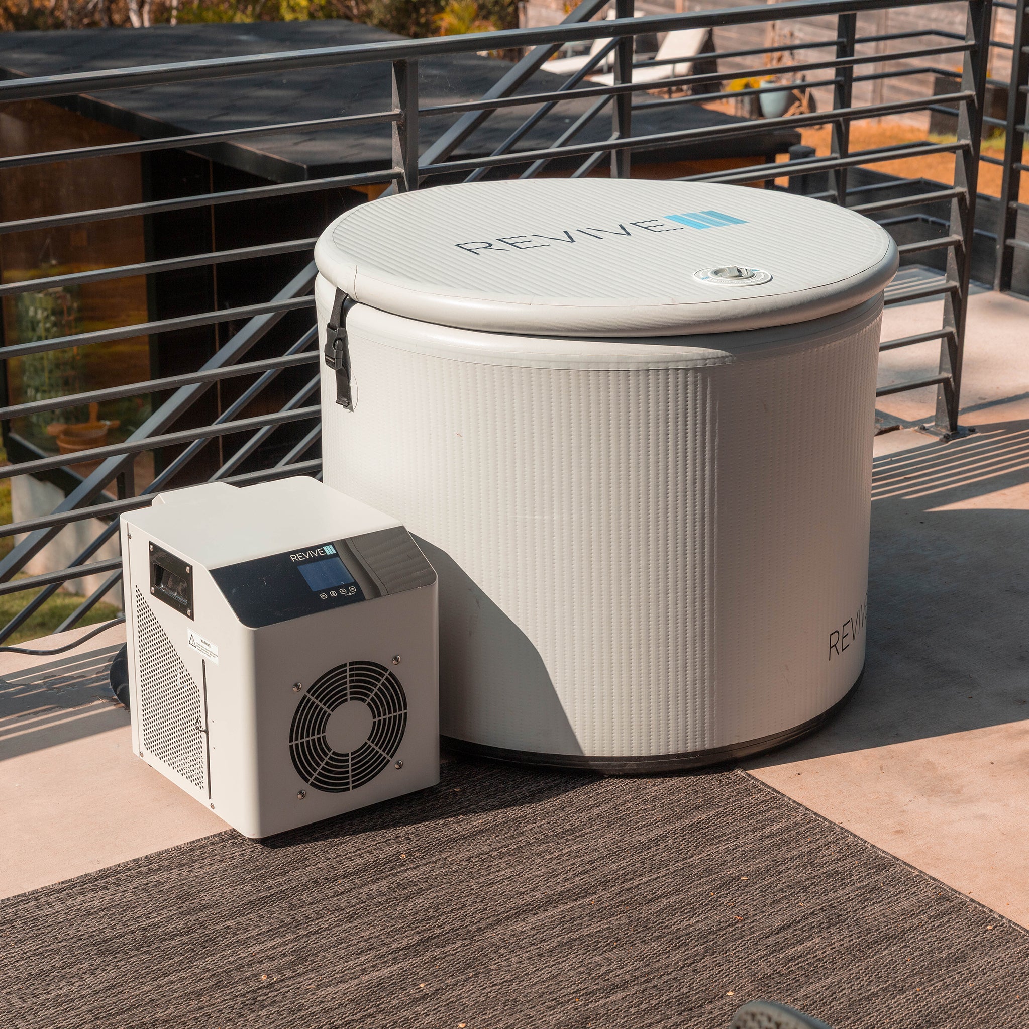 Inflatable Pod Plunge