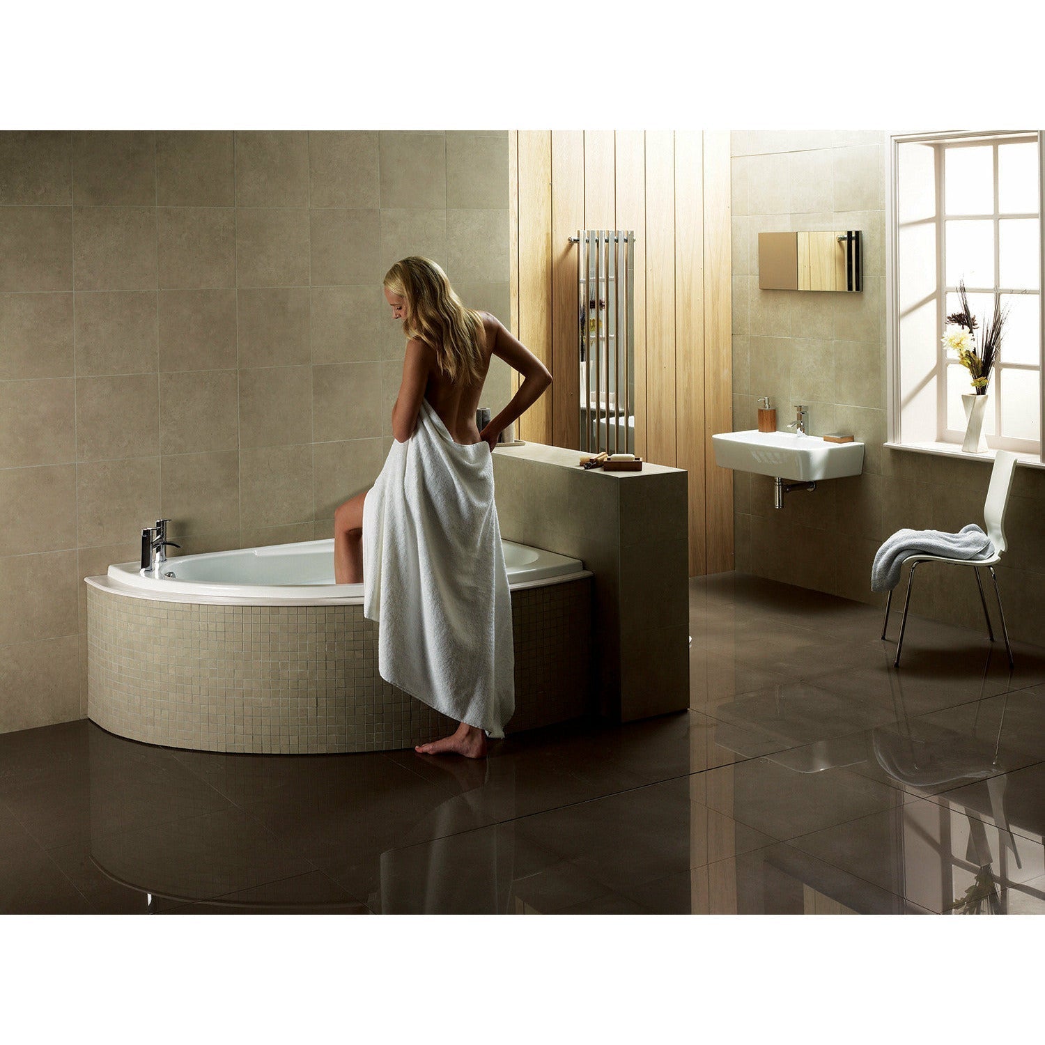 Offset Corner Bath - Left Hand | Orlah